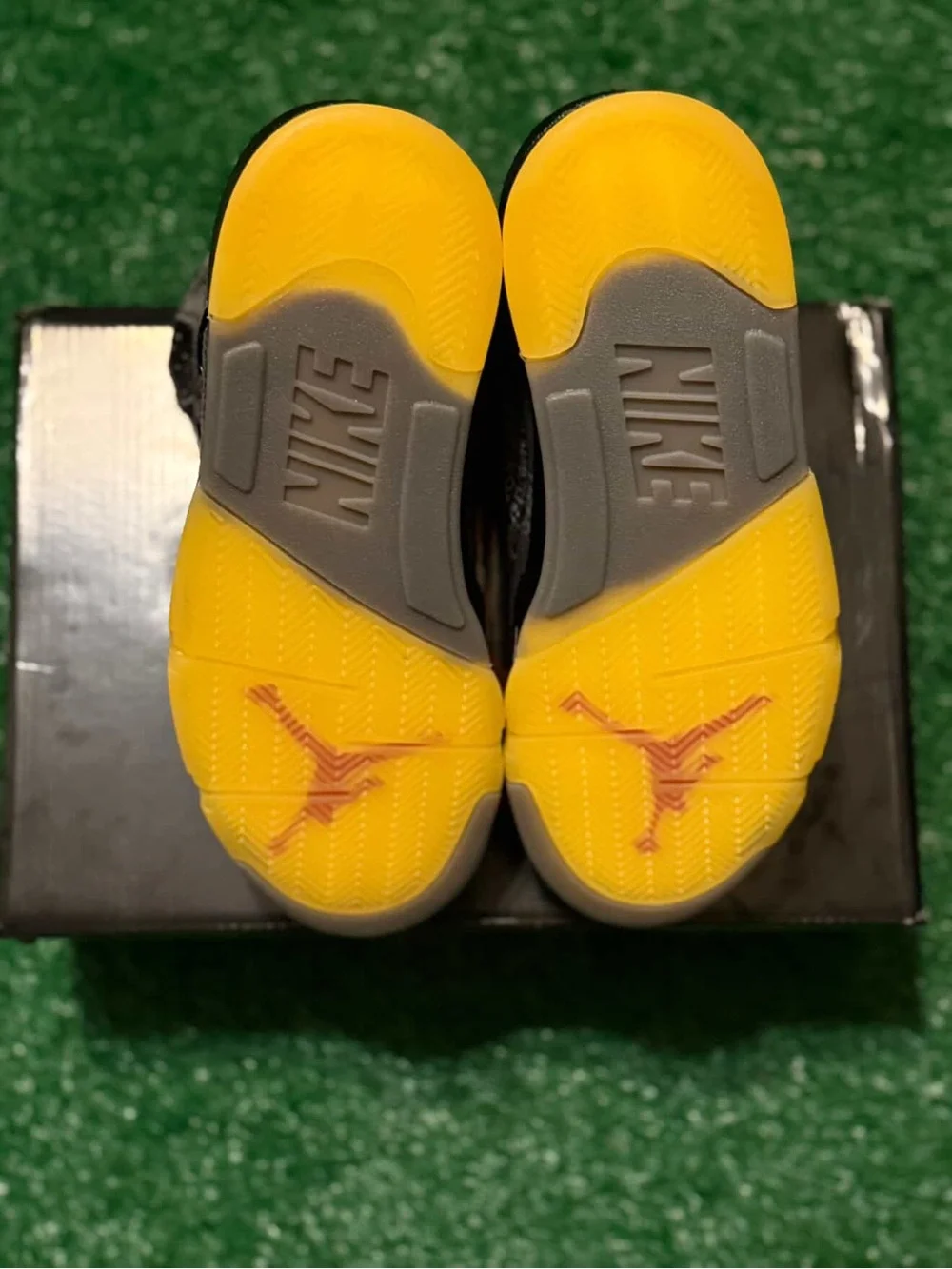 Air Jordan 5 Retro Off-White ‘Muslin’